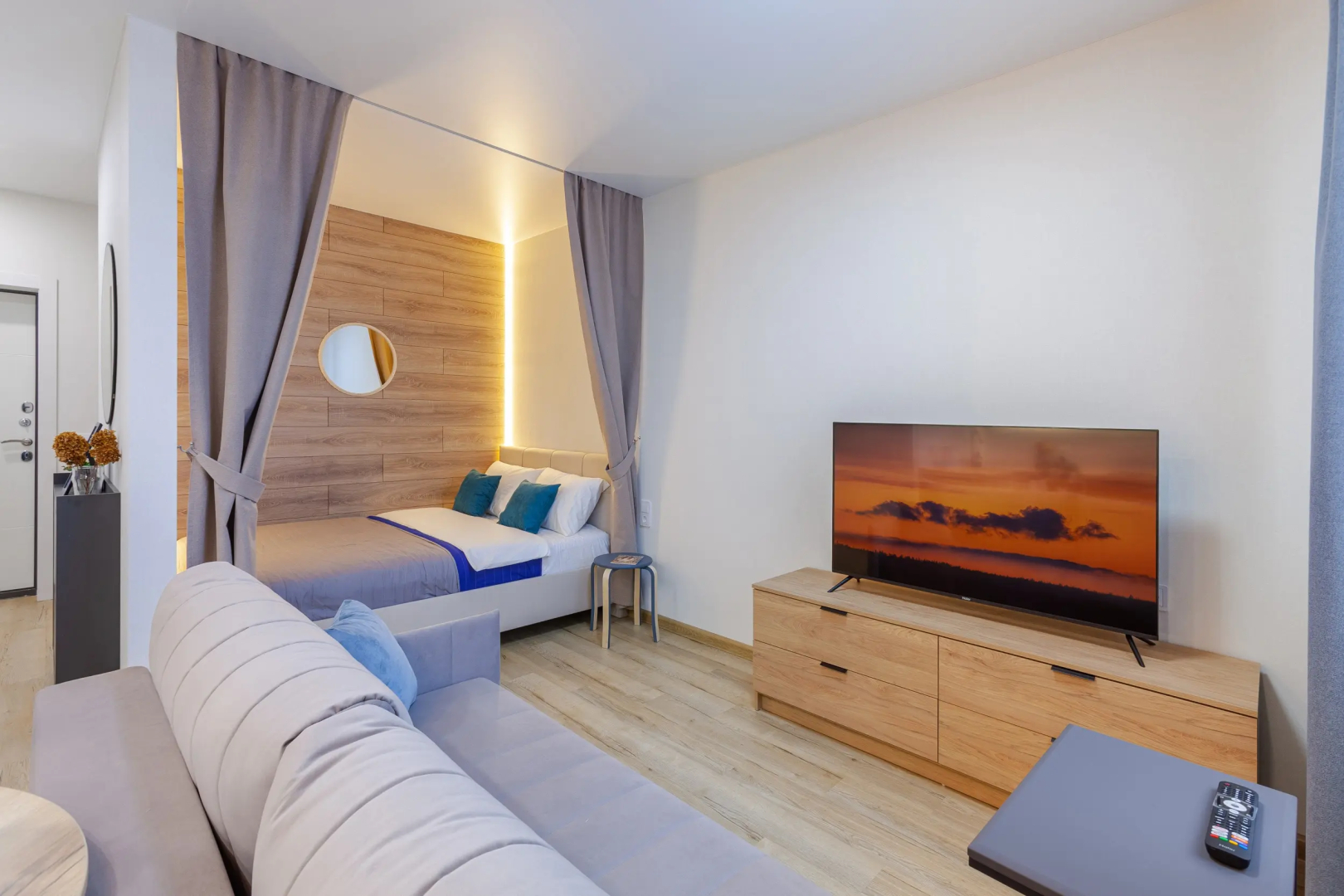 Апартаменты Lux Rentplaza logika