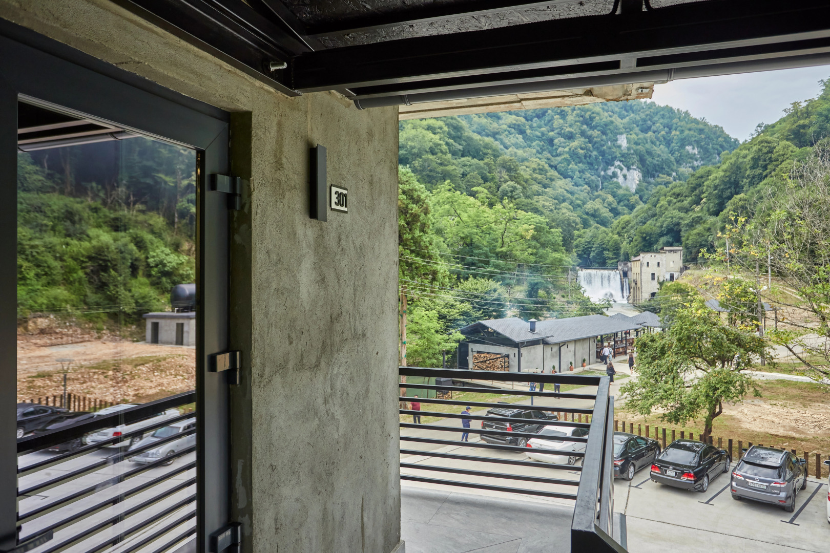 Отель Anana Ges