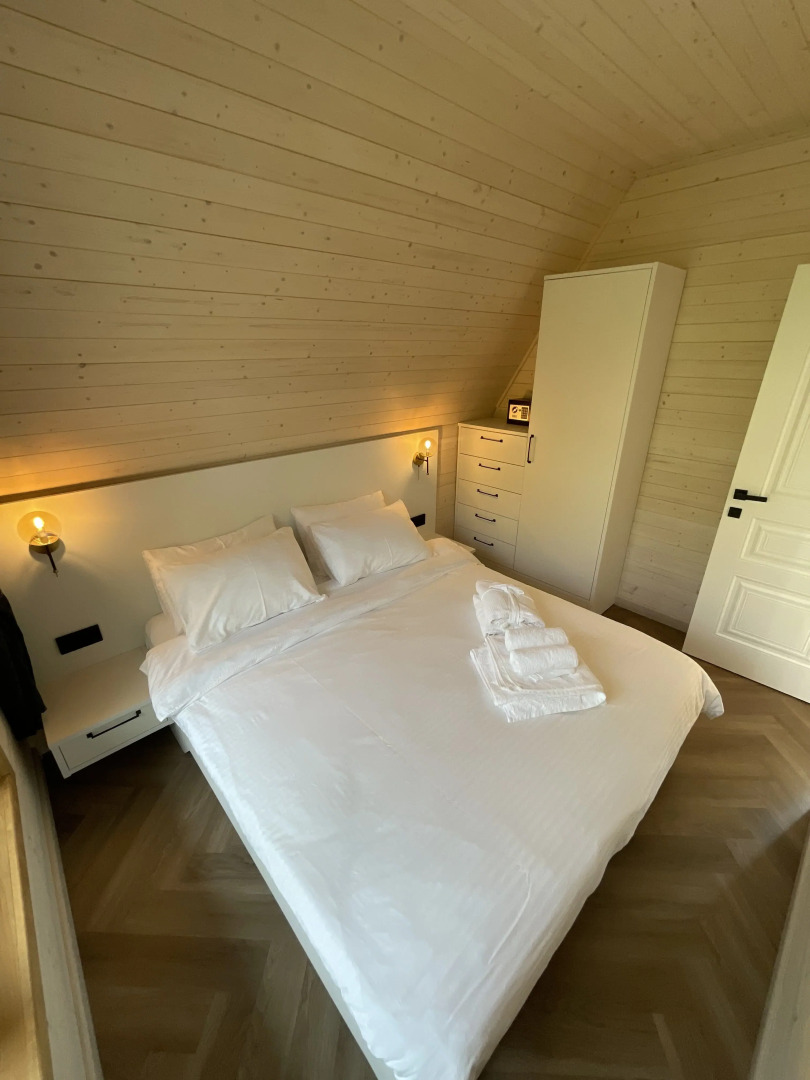 Глэмпинг Лео Ленд