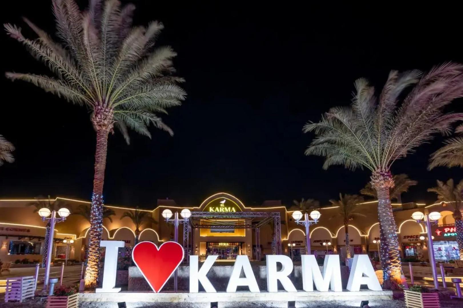 El Karma Aqua Beach Resort