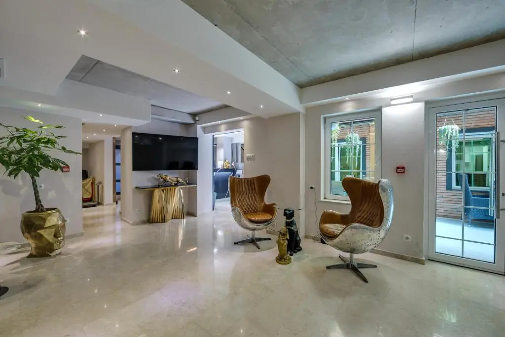 Отель Mit Tbilisi