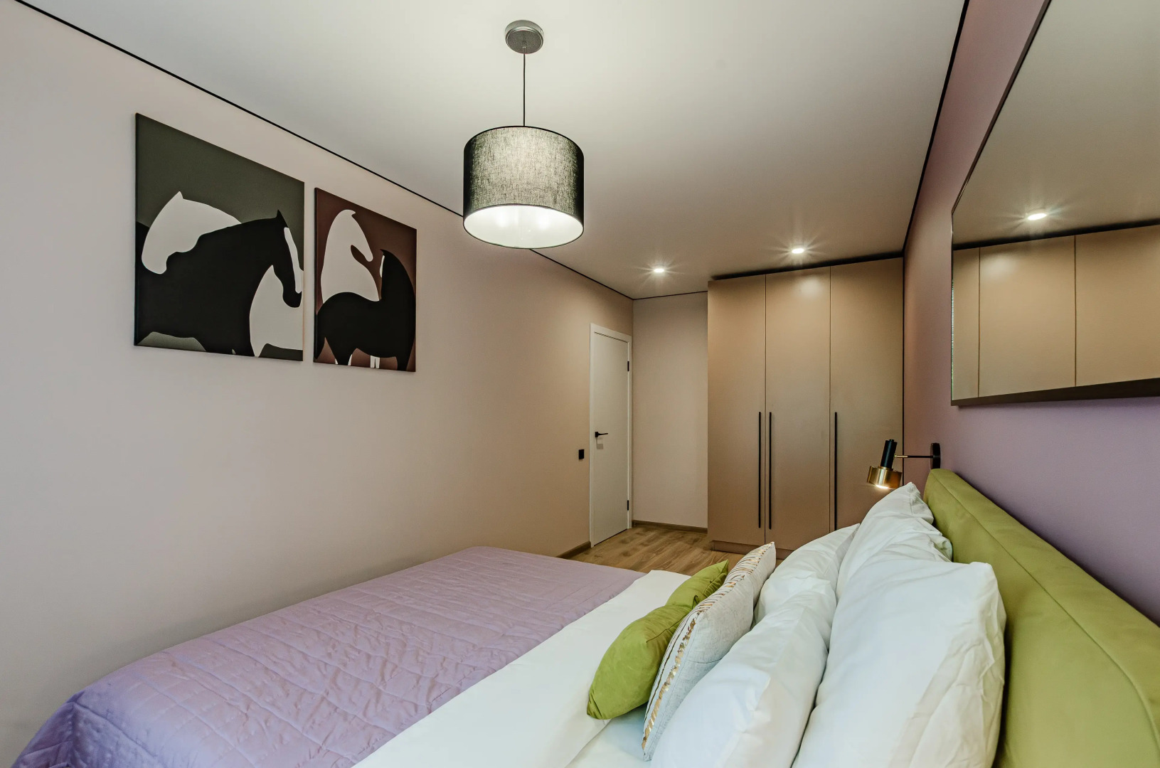 Квартира 2 ком с дизайнерским ремонтом в центре