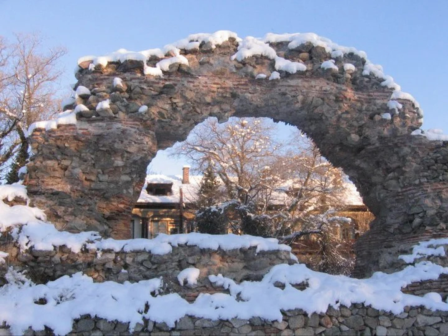 Отель Чинар