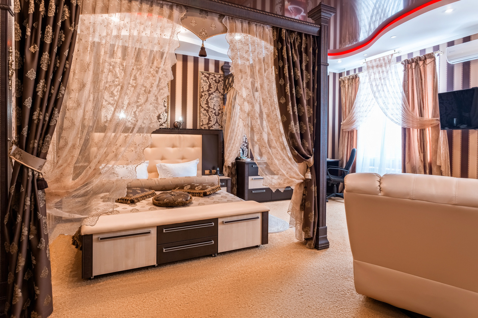 Отель Шоколад