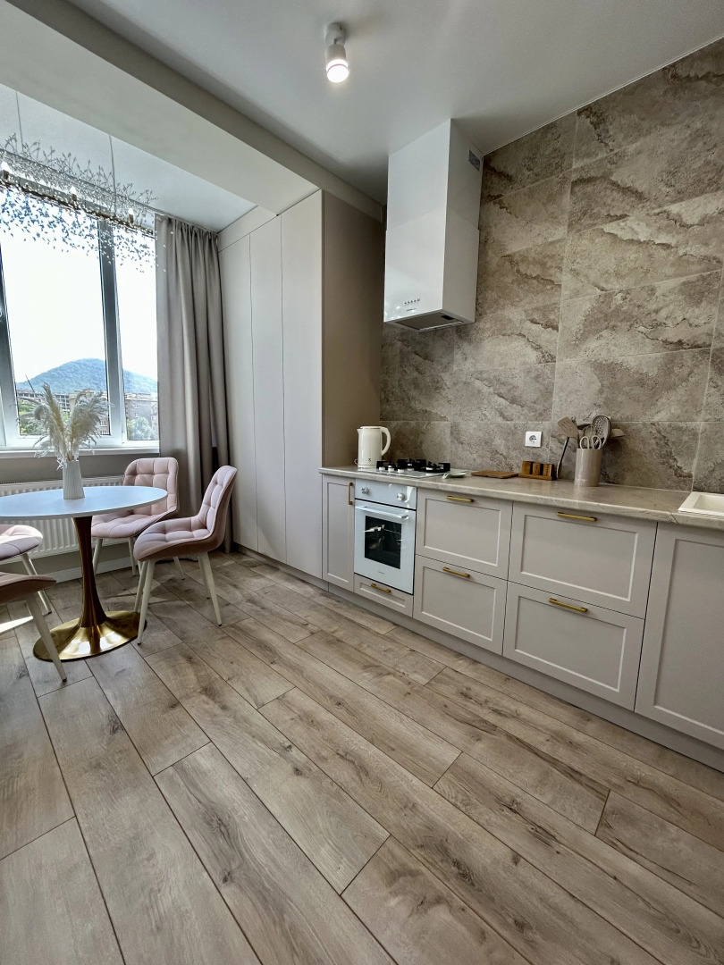 Квартира на Октябрьской