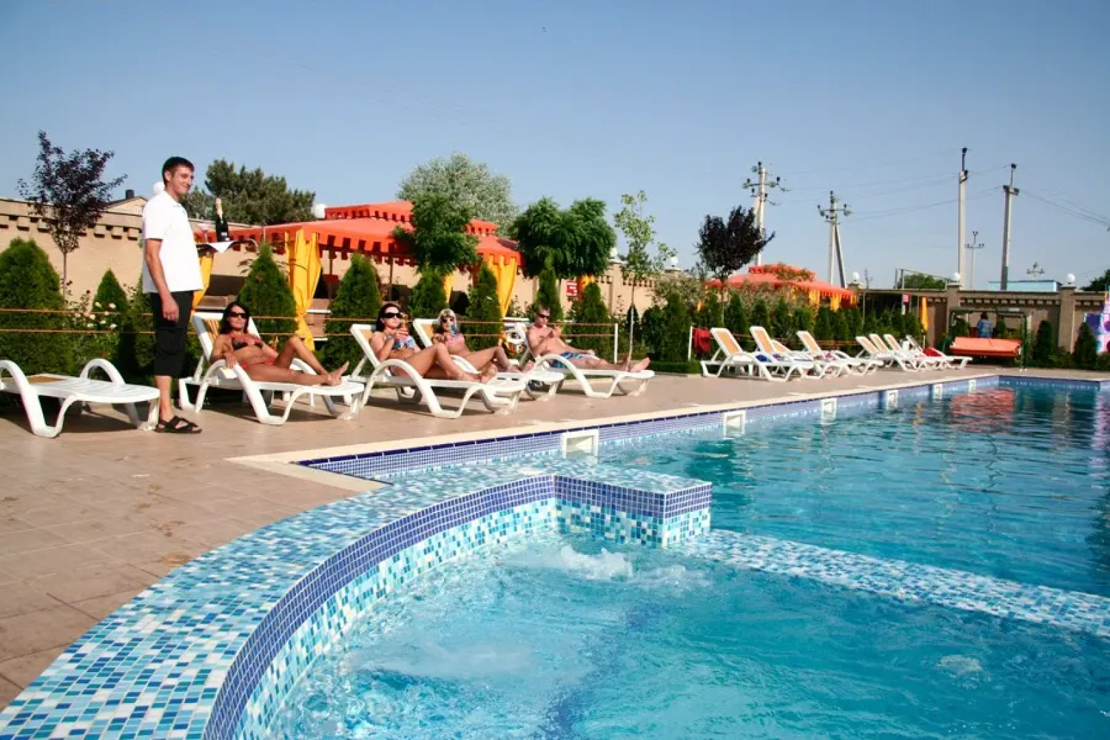 Отель Апельсин