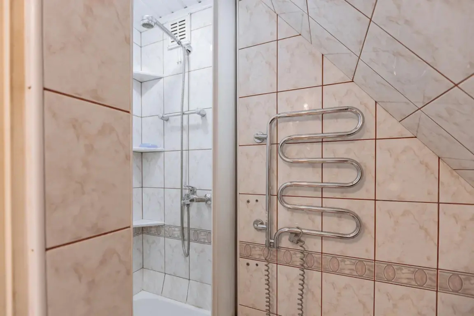 Квартира на Дадаева 2