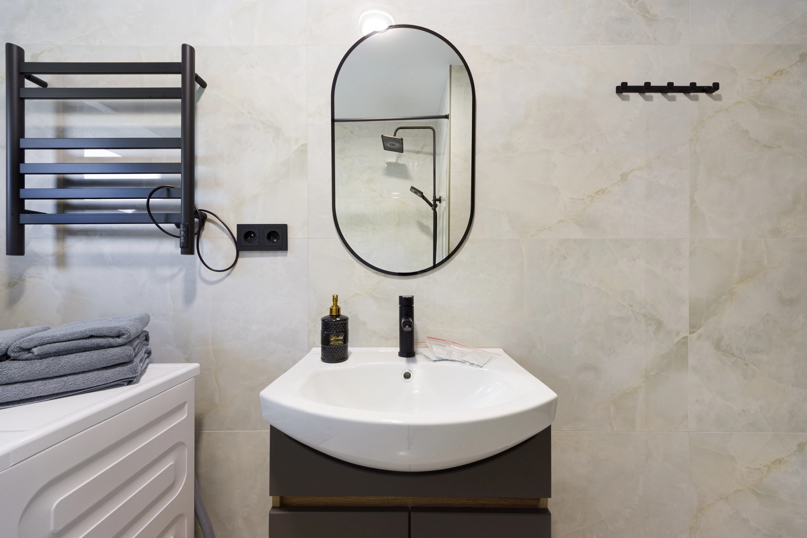 Частный Дом ШикаЛад Кмв с Зоной Отдыха на Улице