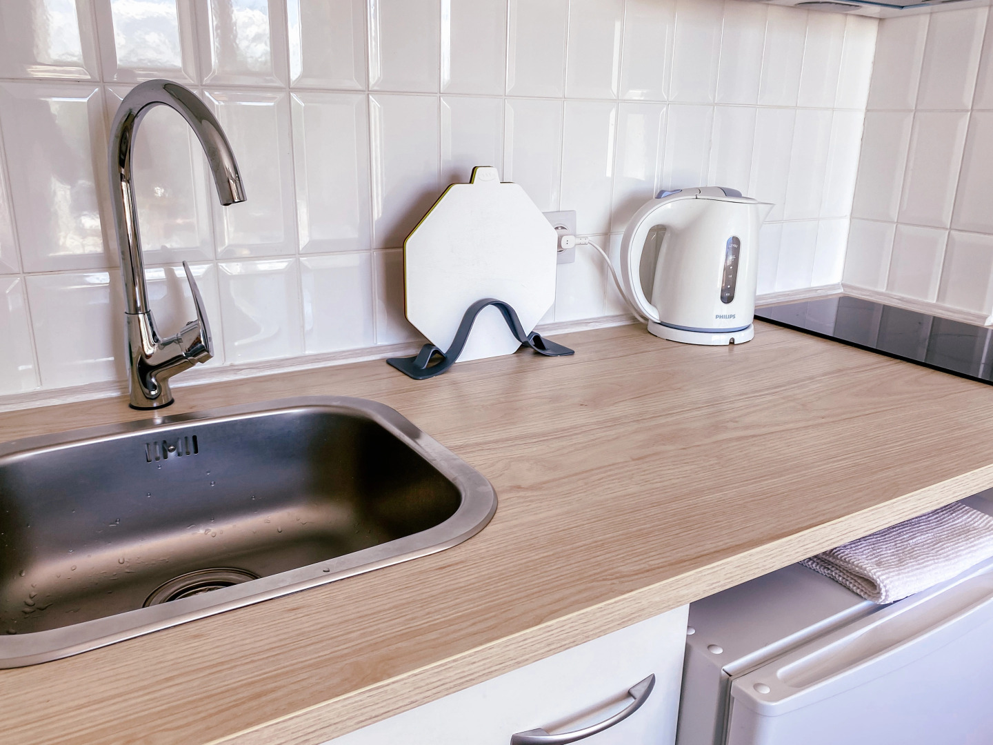 Arctic House Yellow в центре города