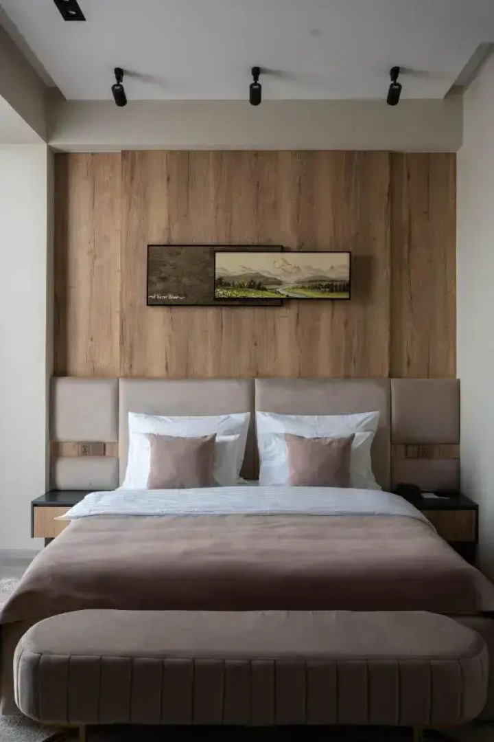 Отель Kiropol Airport Hotel