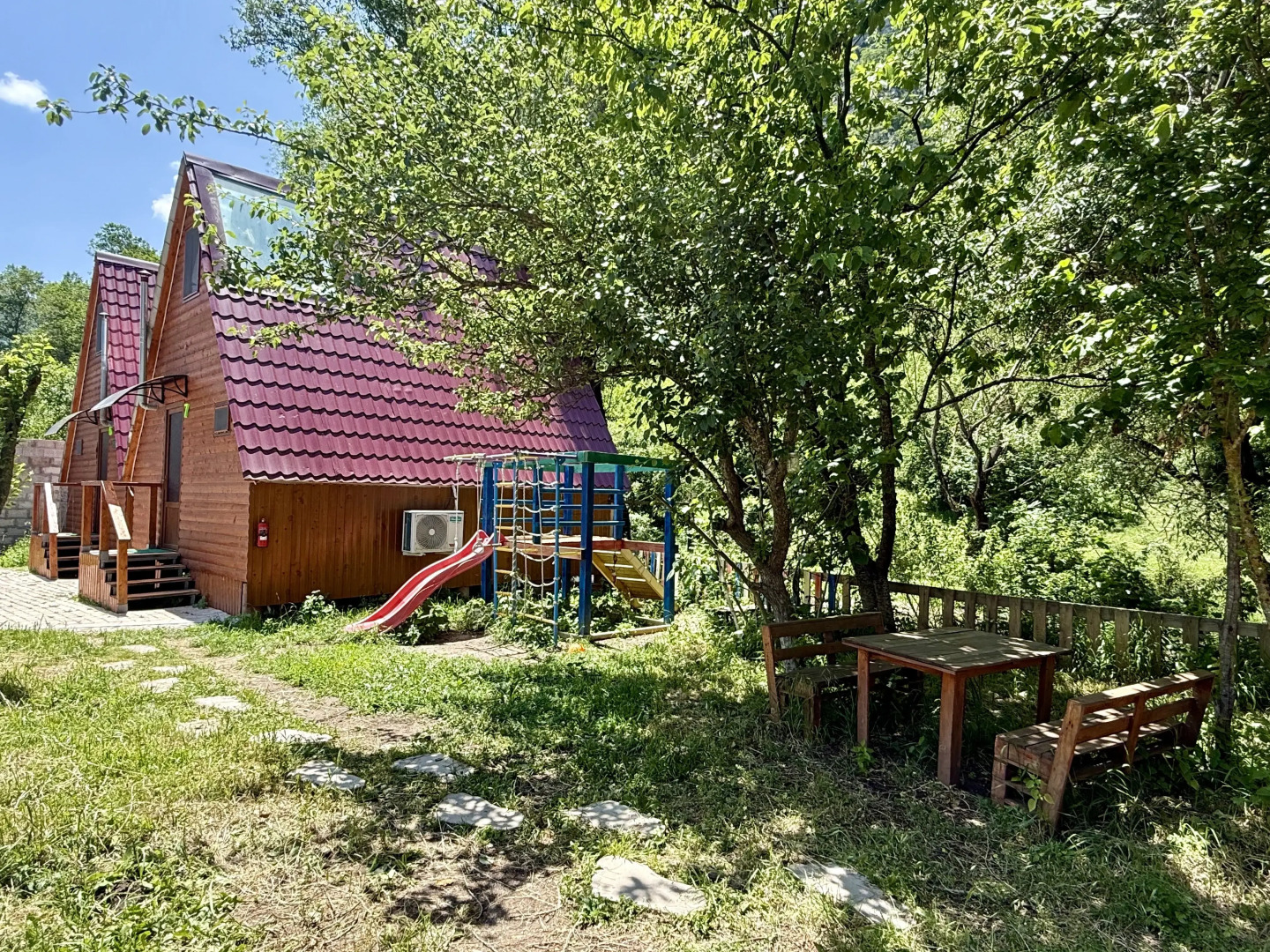 Курортный отель Qarup House
