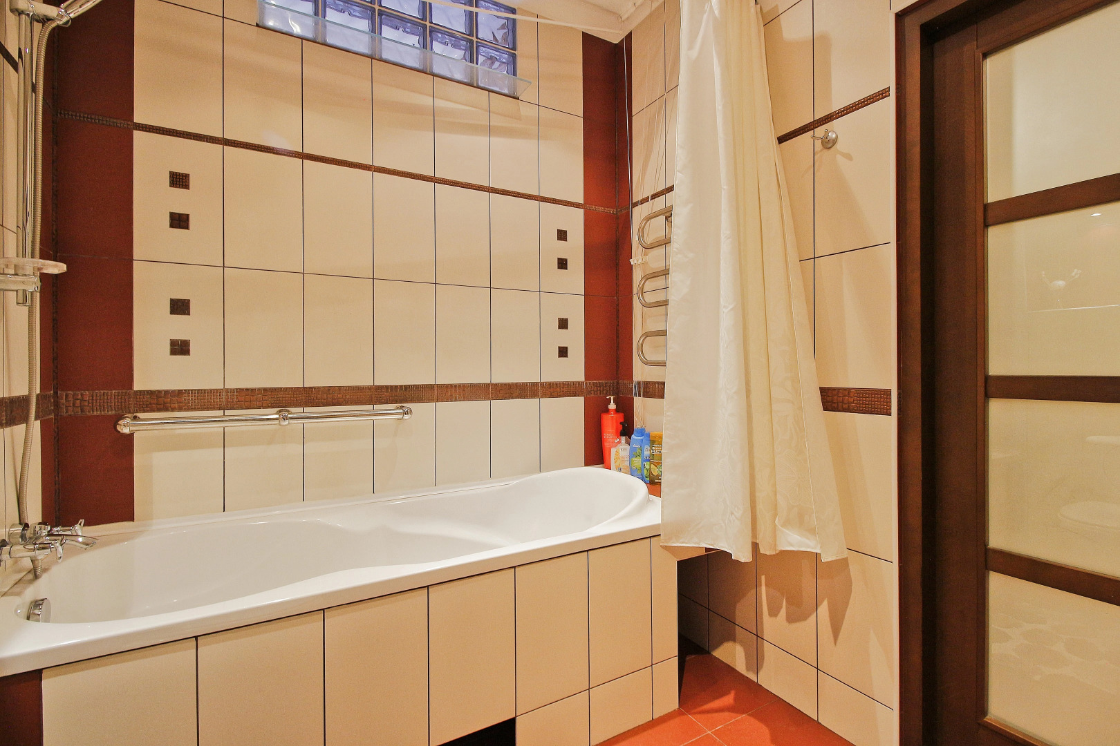 Семейная 3-комнатная квартира в центре города