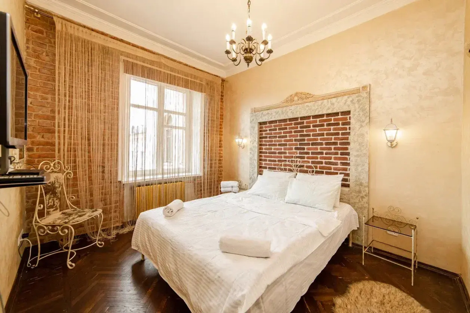 Апартаменты GALLERY Minsk на Кирова 1