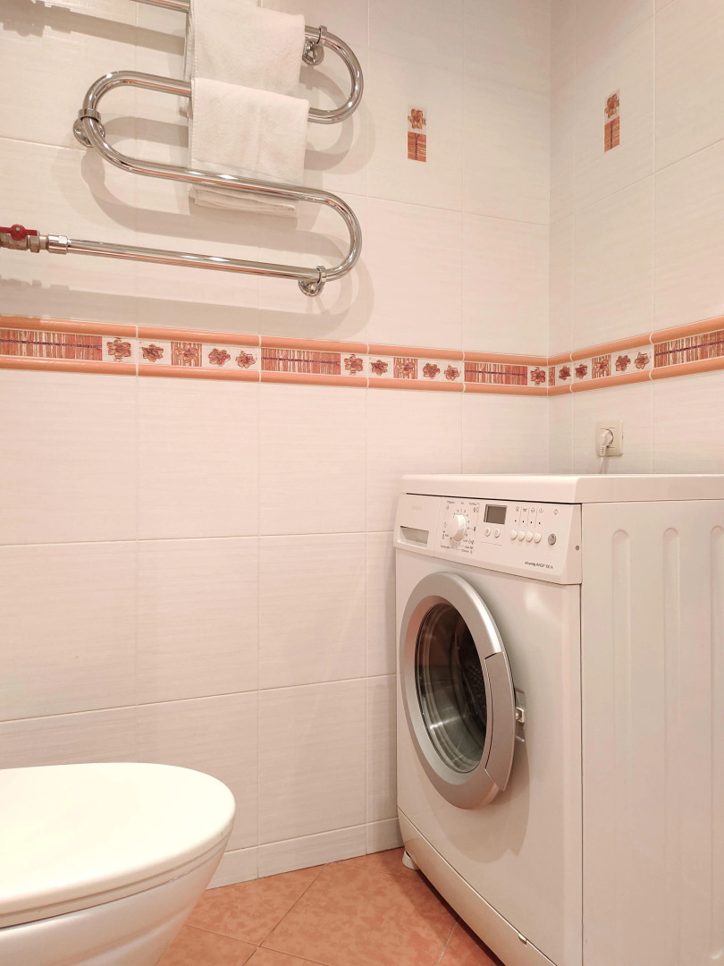 Квартира на Бикбая 23/2. Просторные трёхкомнатные апартаменты на 6 гостей.