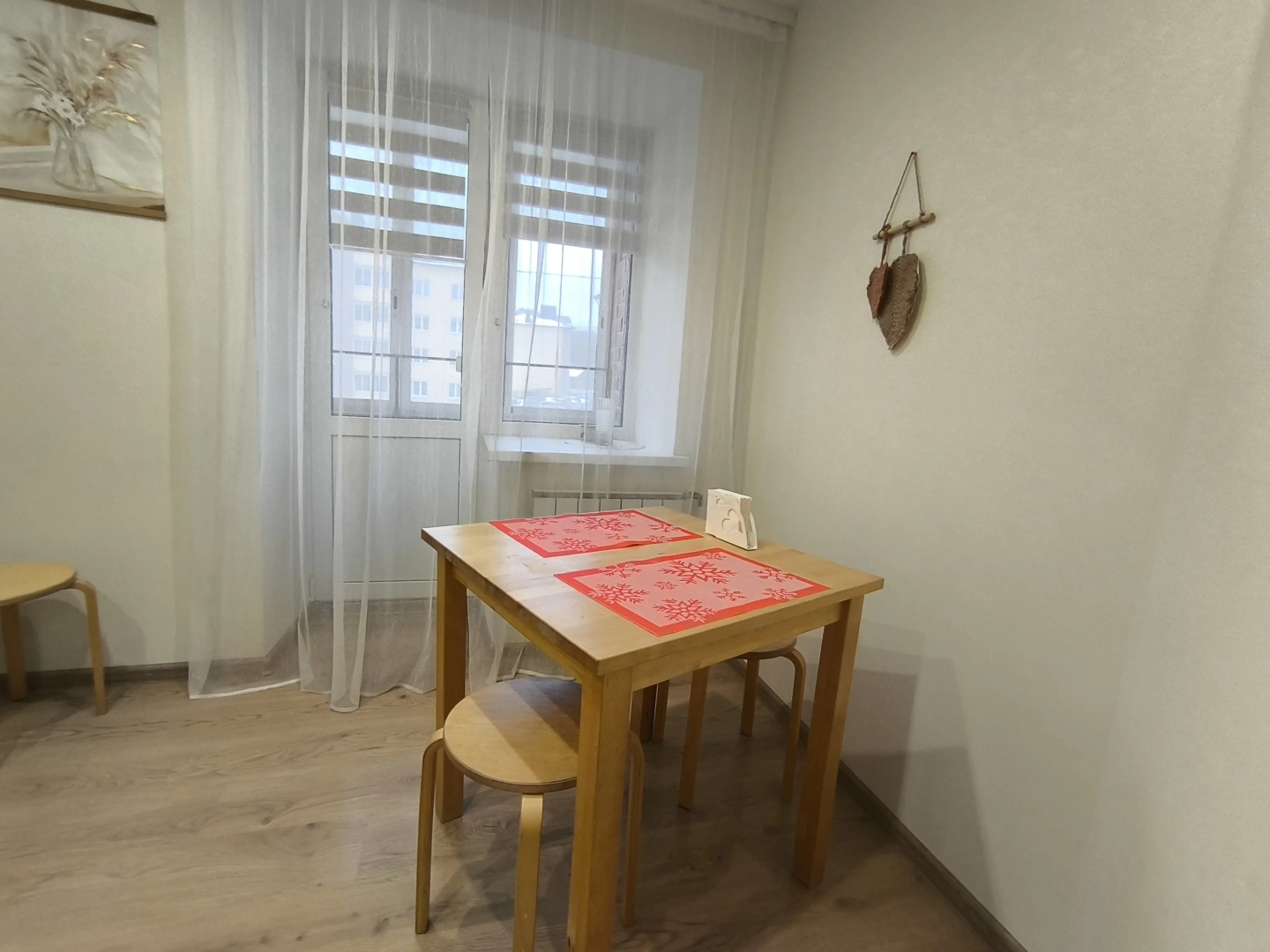 Квартира Двухкомнатная на Старателей 4