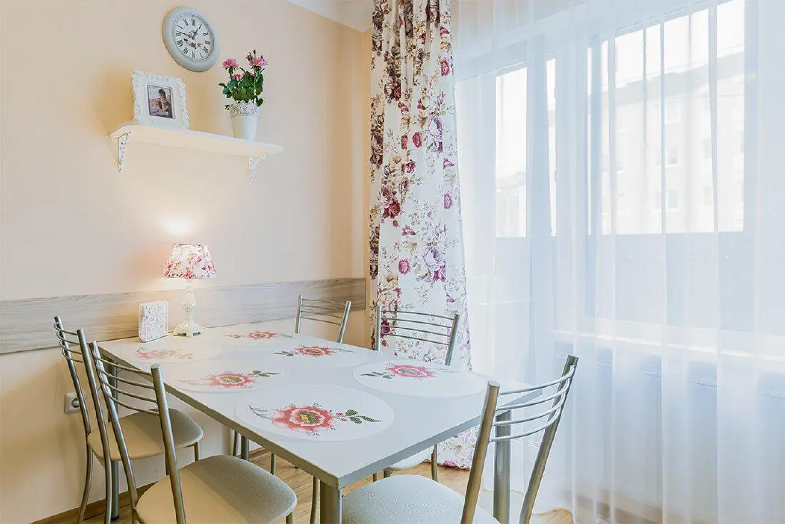 Апартаменты Розовая гостиная