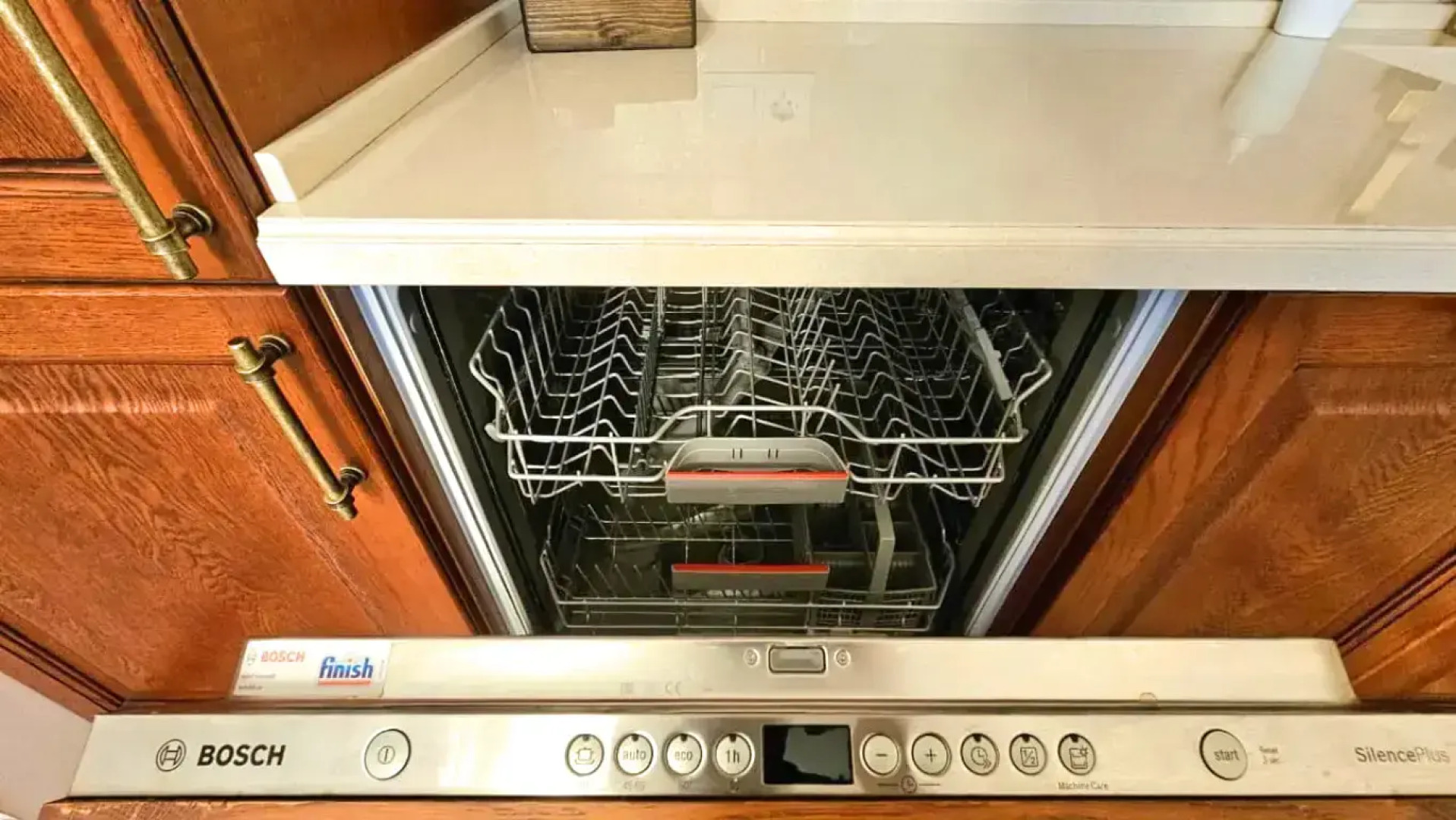 Квартира в Центре Города Рядом с Кремлёвской Набережной