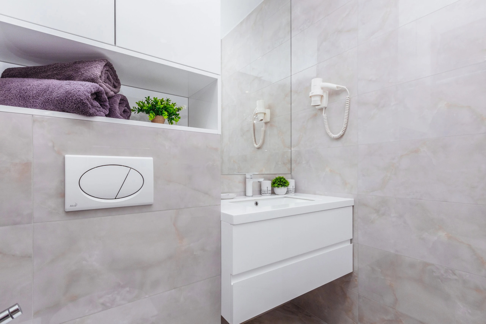 Квартира с Видом на Море с Отдельной Спальней