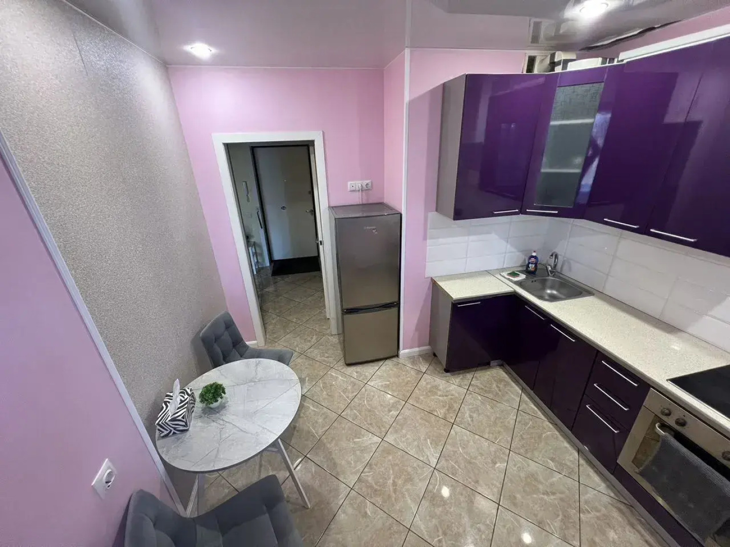 Апартаменты на улице Просвещения 13/2