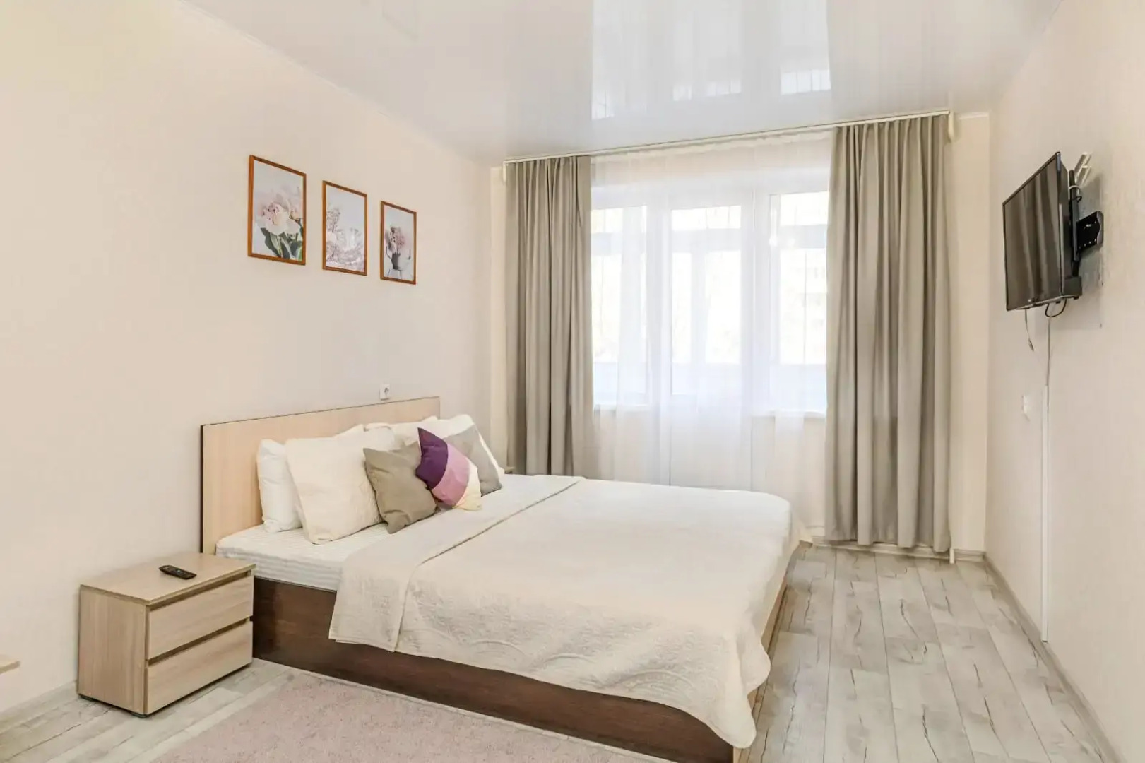 Апартаменты 1-комнатнаые рядом с ТРК Родник