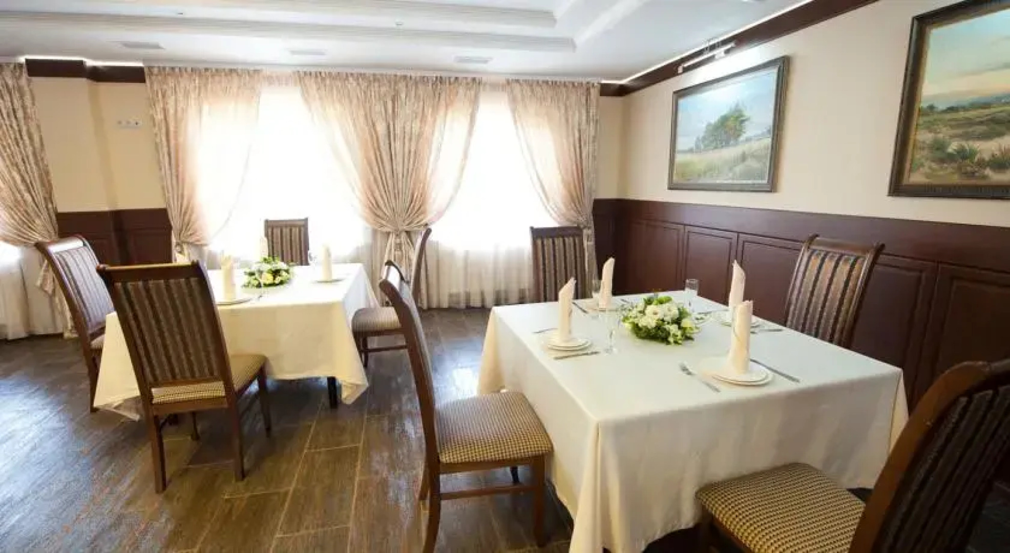 Отель Собер