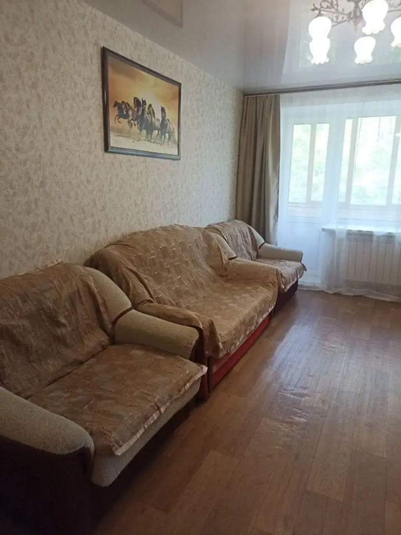 Квартира Трехкомнатная на Берeгу Гоpькoвcкoгo Моря