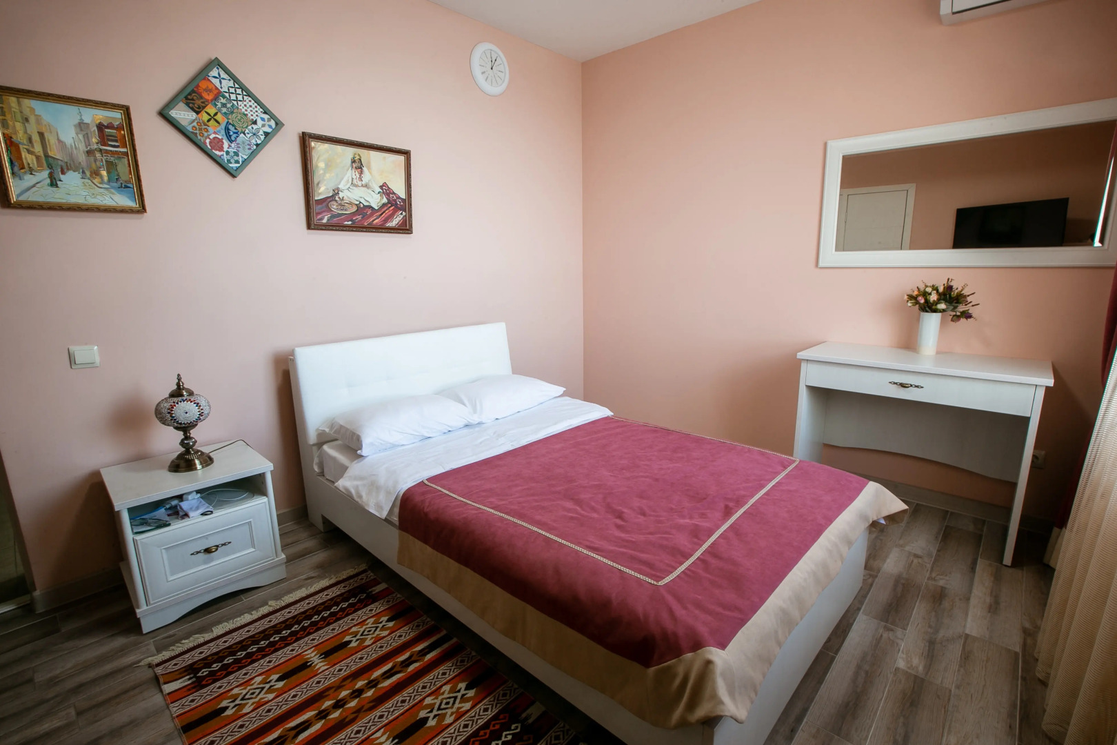 Отель Белый Медведь