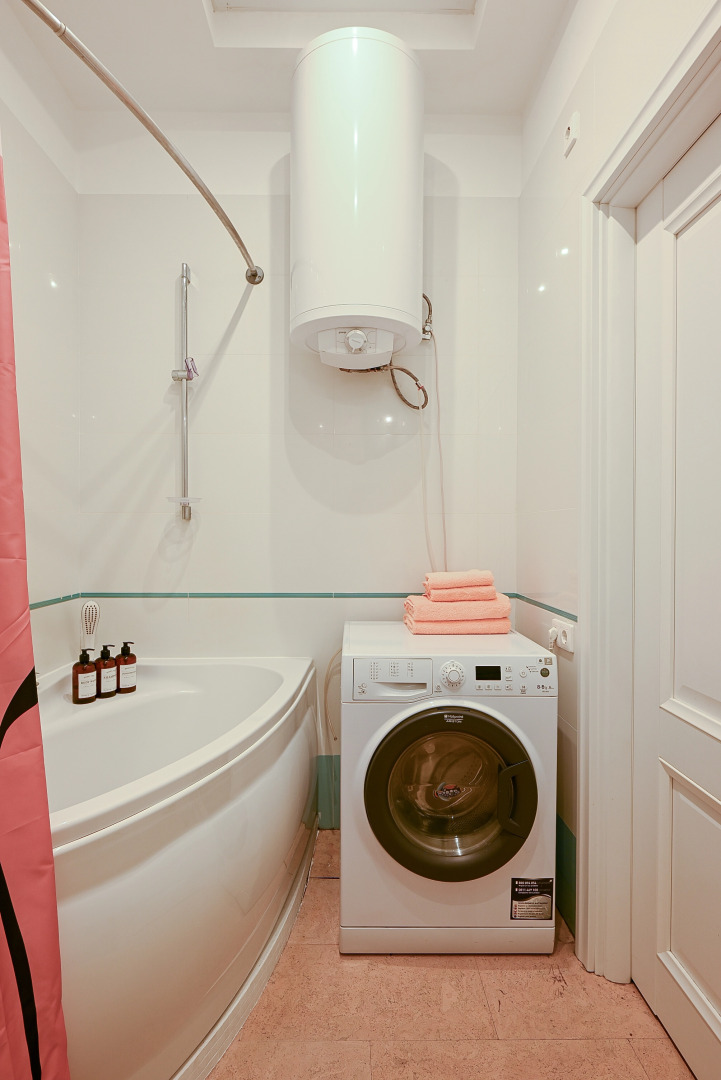 Апартаменты трехкоменатные Happy Orient возле Аквапарка и Татнефть Арена