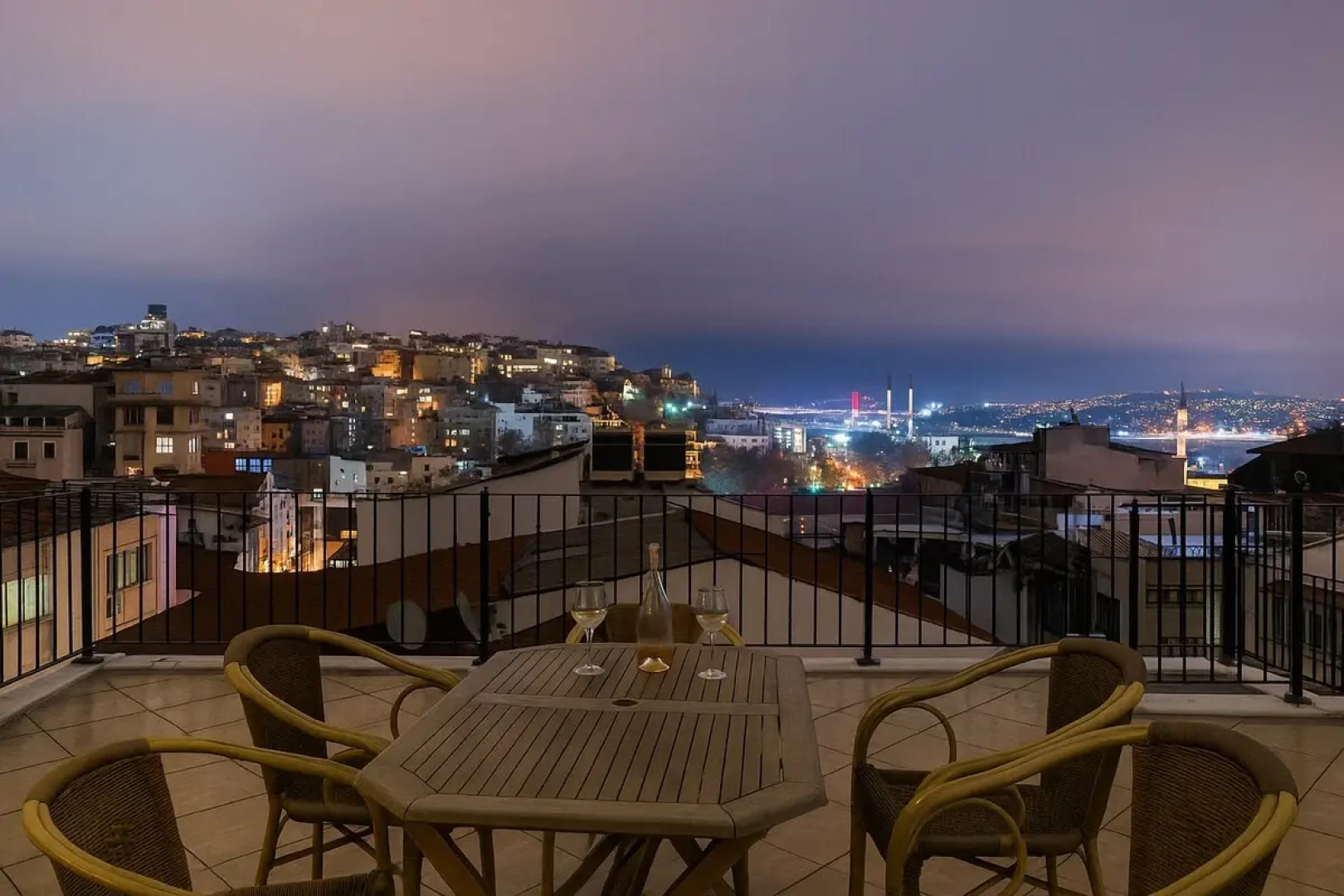 Апартаменты Rooftop History