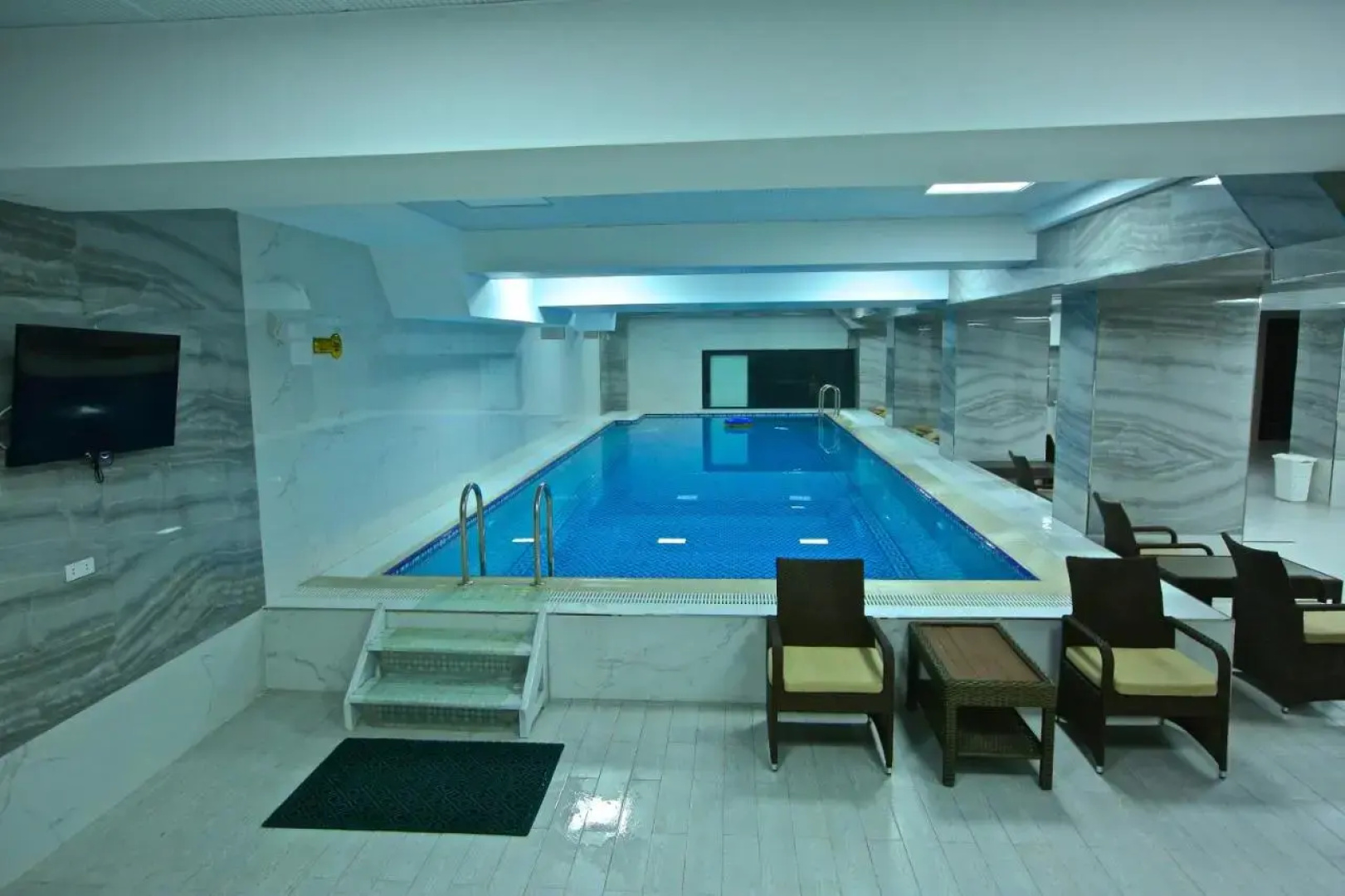 Отель Rusel Park