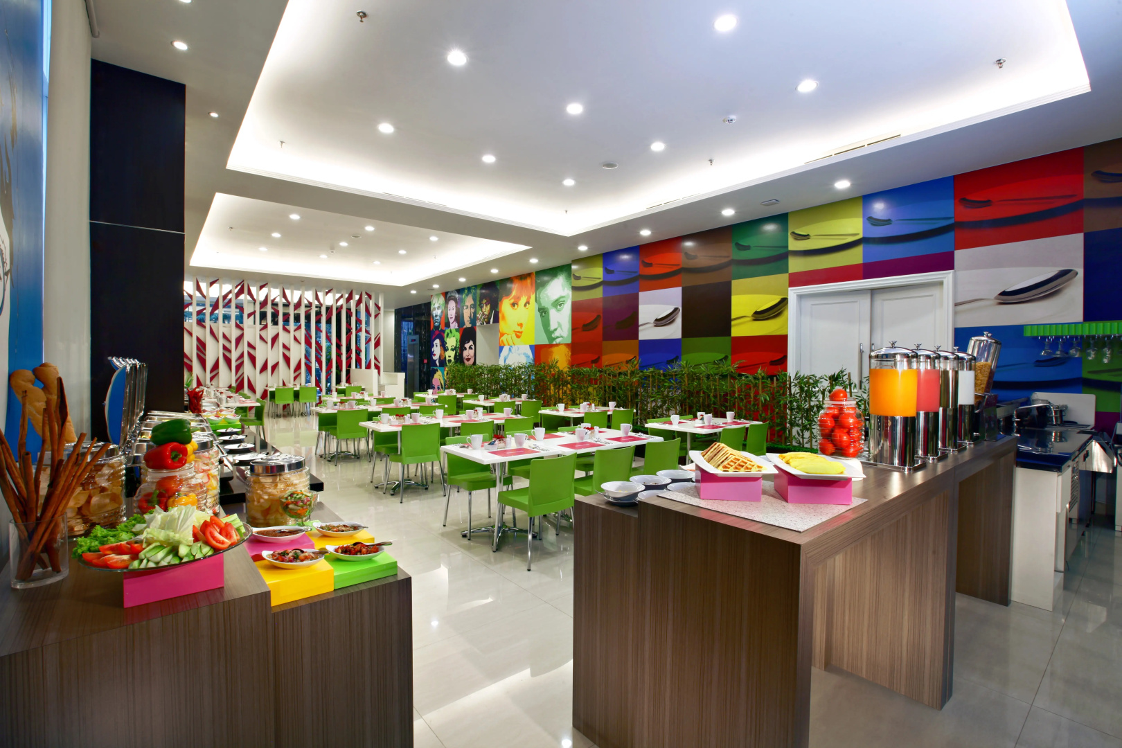 Отель Favehotel Zainul Arifin