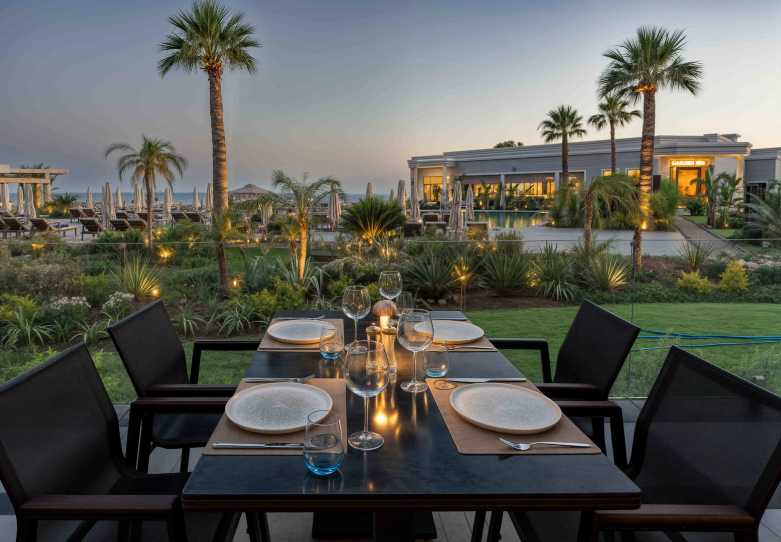 Merit Royal Gardens Hotel & Casino