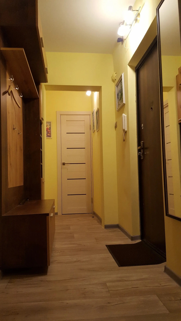 Апартаменты 2х комнатная квартира с изолированными комнатами