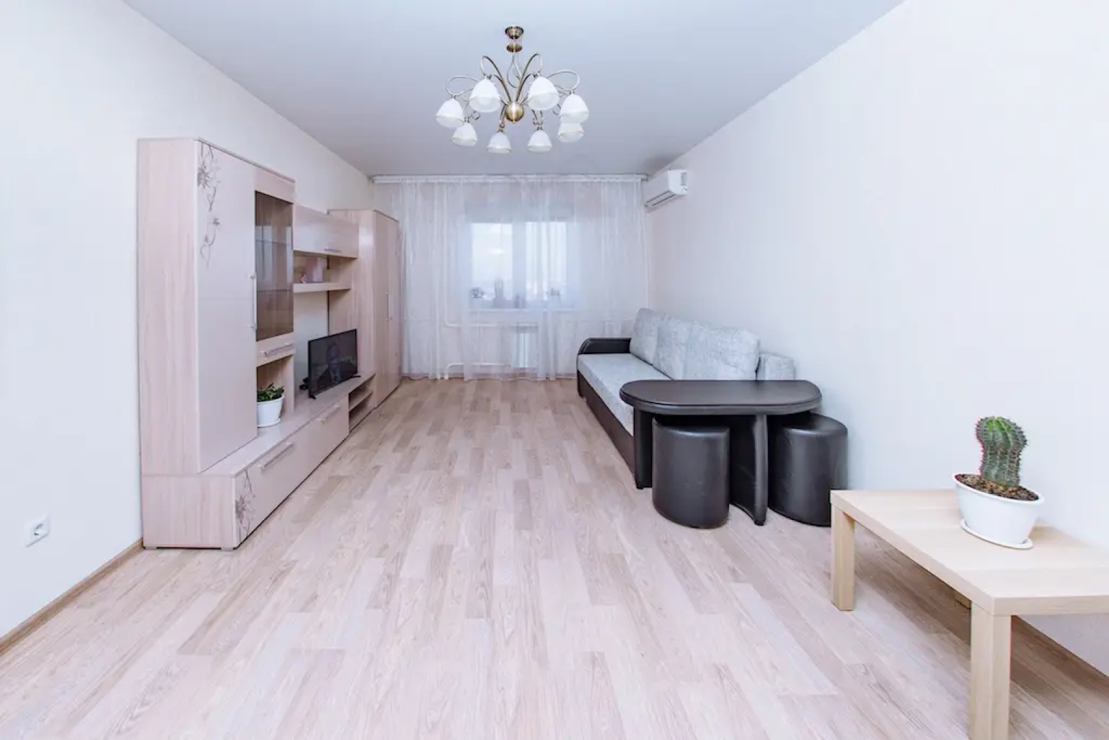 Апартаменты One-bedroom in the center of Orenburg Lukiana Popova 103