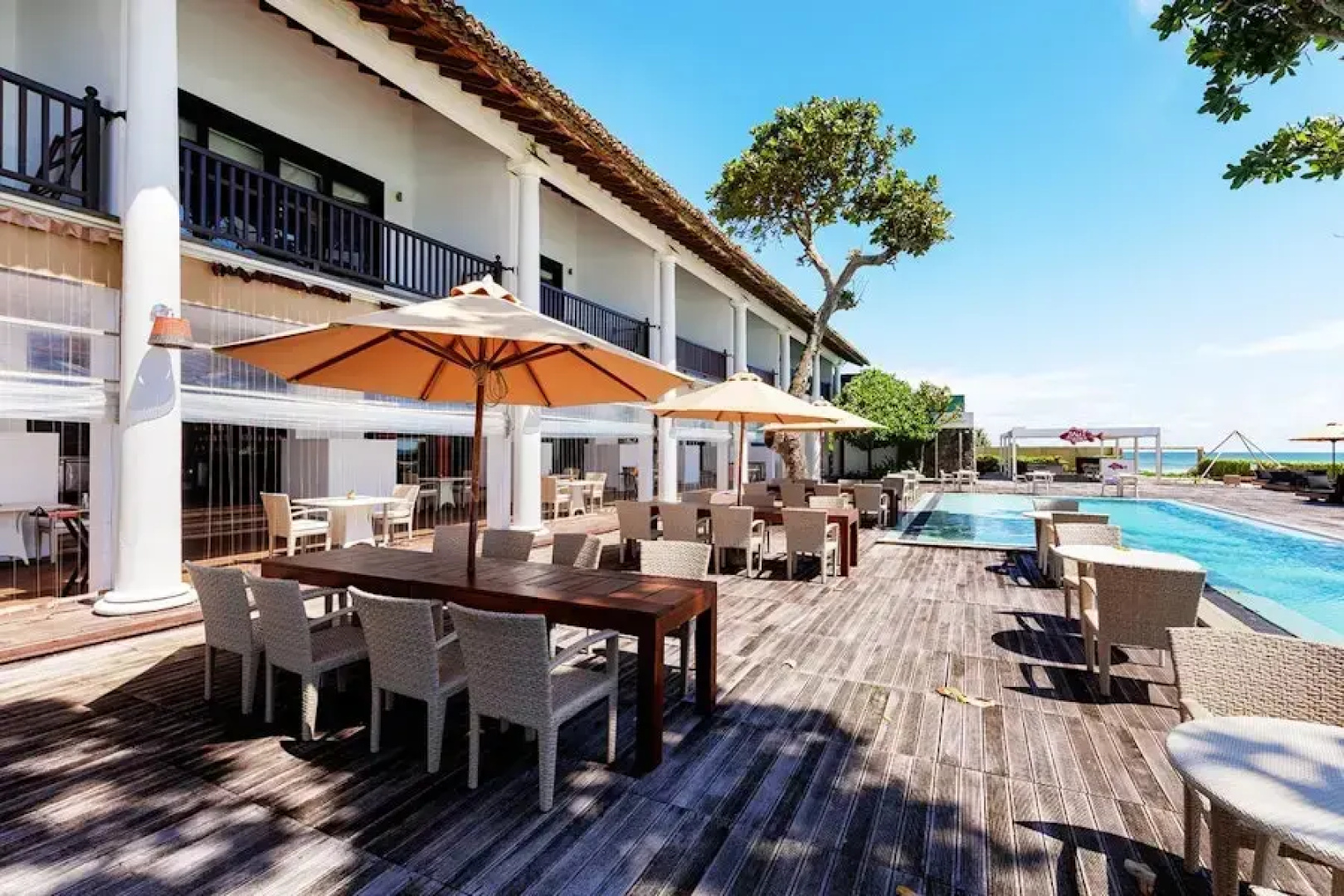 Курортный отель The Fortress Resort&Spa