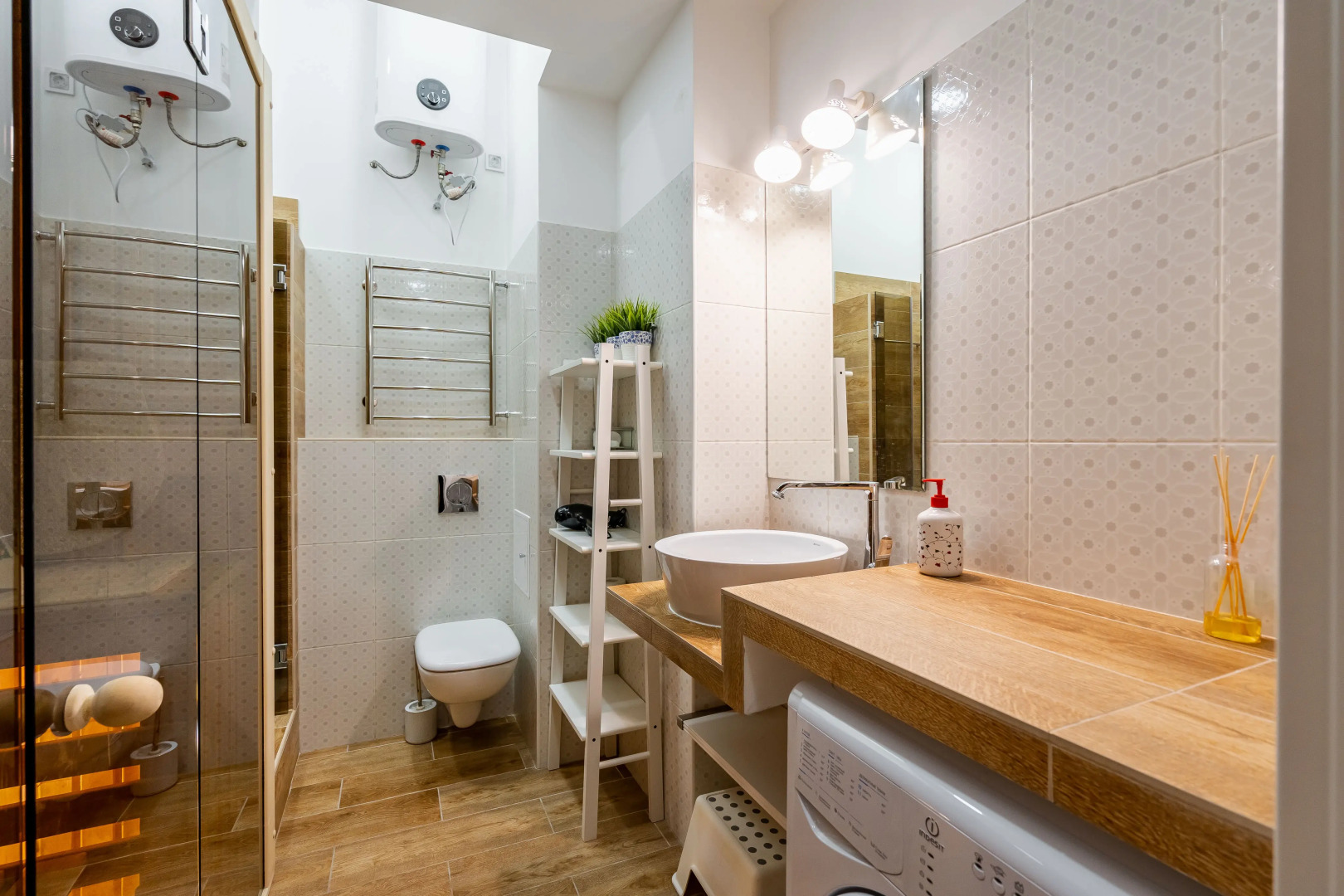 Апартаменты с сауной на Данини