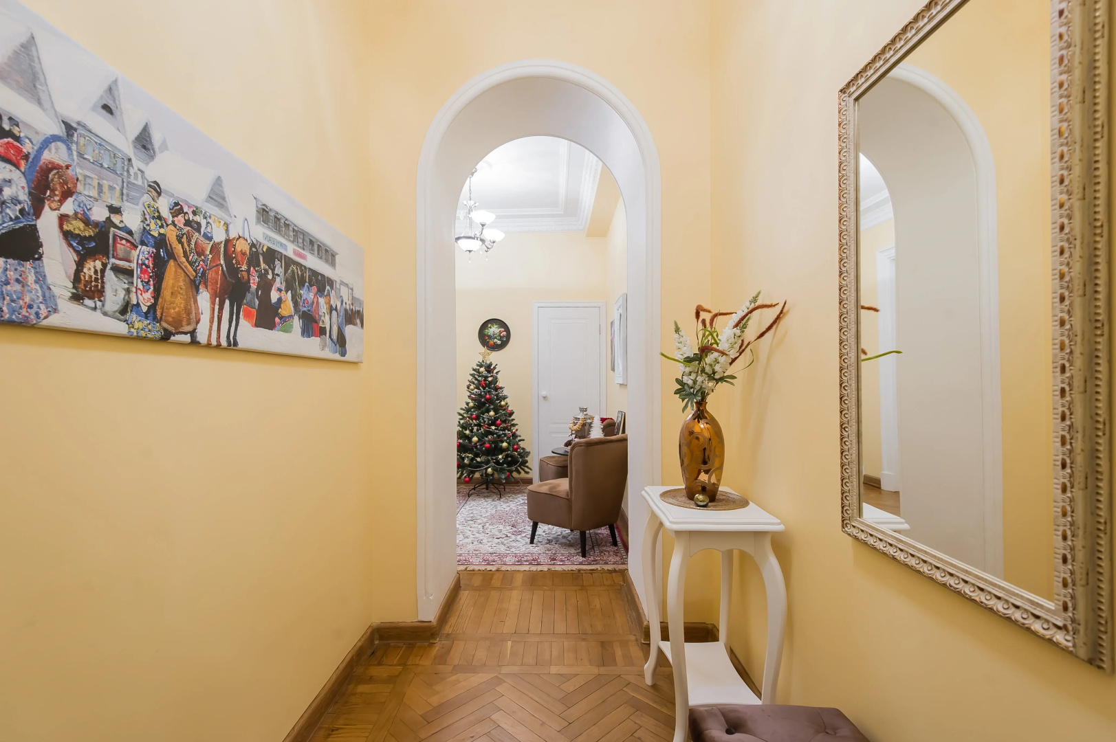 Квартира GM Apartments в Легендарной Сталинской высотке