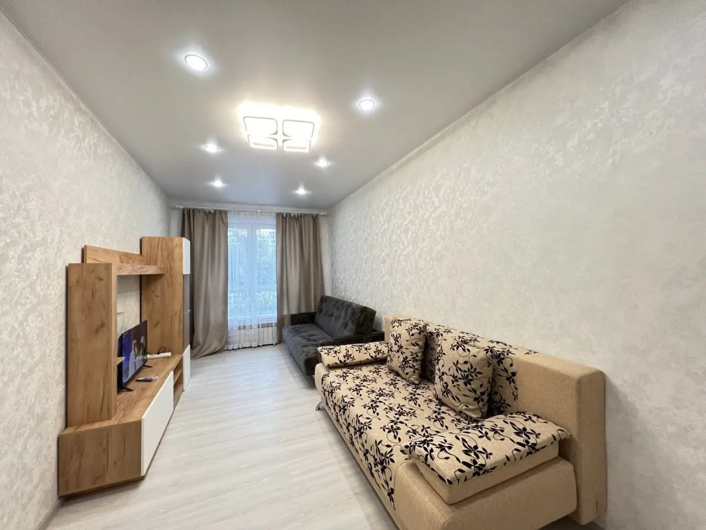 Квартира Двухкомнатная на Улице Генерала Родина 66Ак1