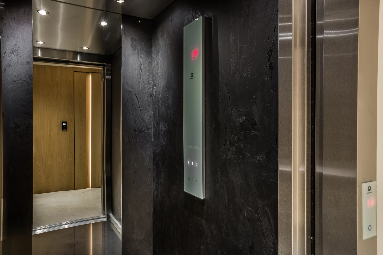 Отель Canale Hotel&Suites