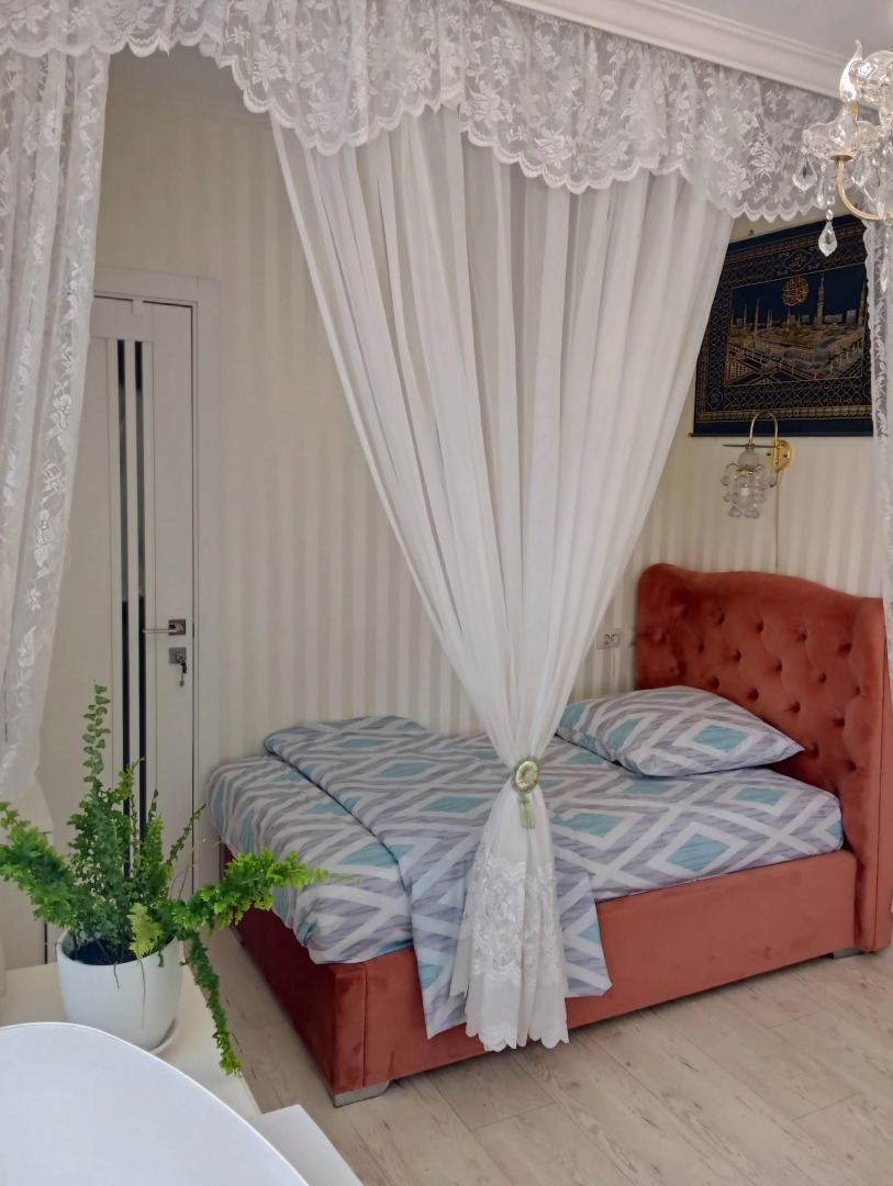 Квартира Светлая веселая единичка в двух километрах от ЖД вокзала