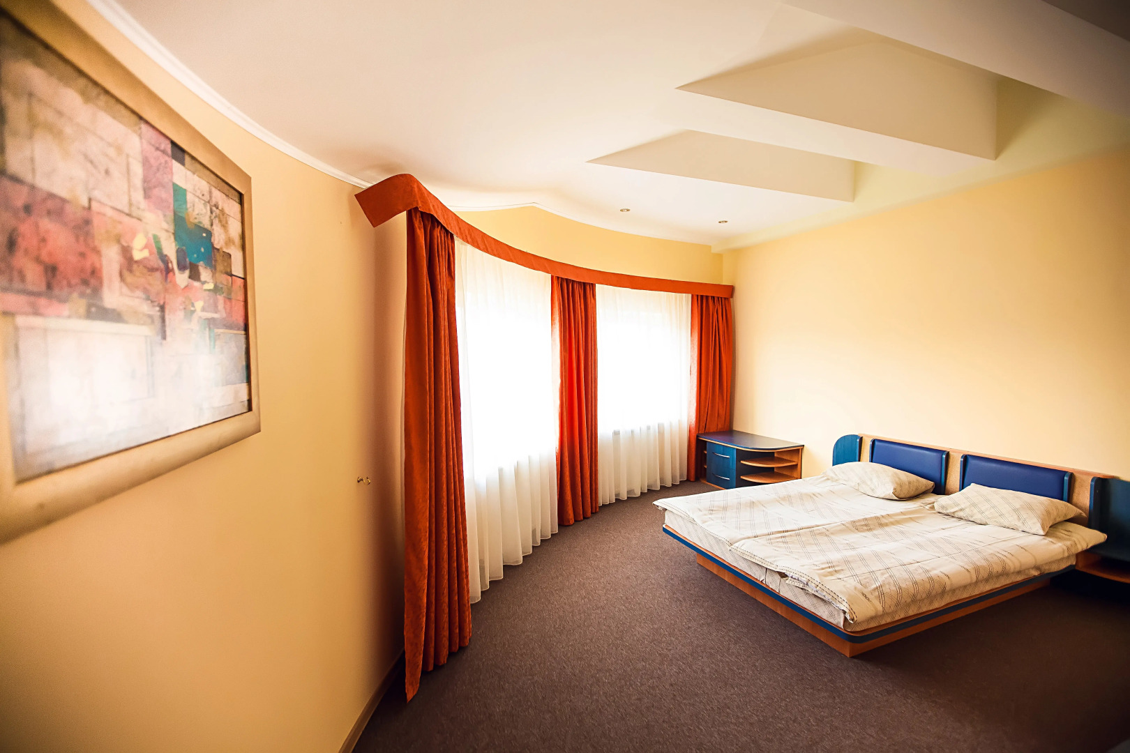 Отель Jam Rakovets