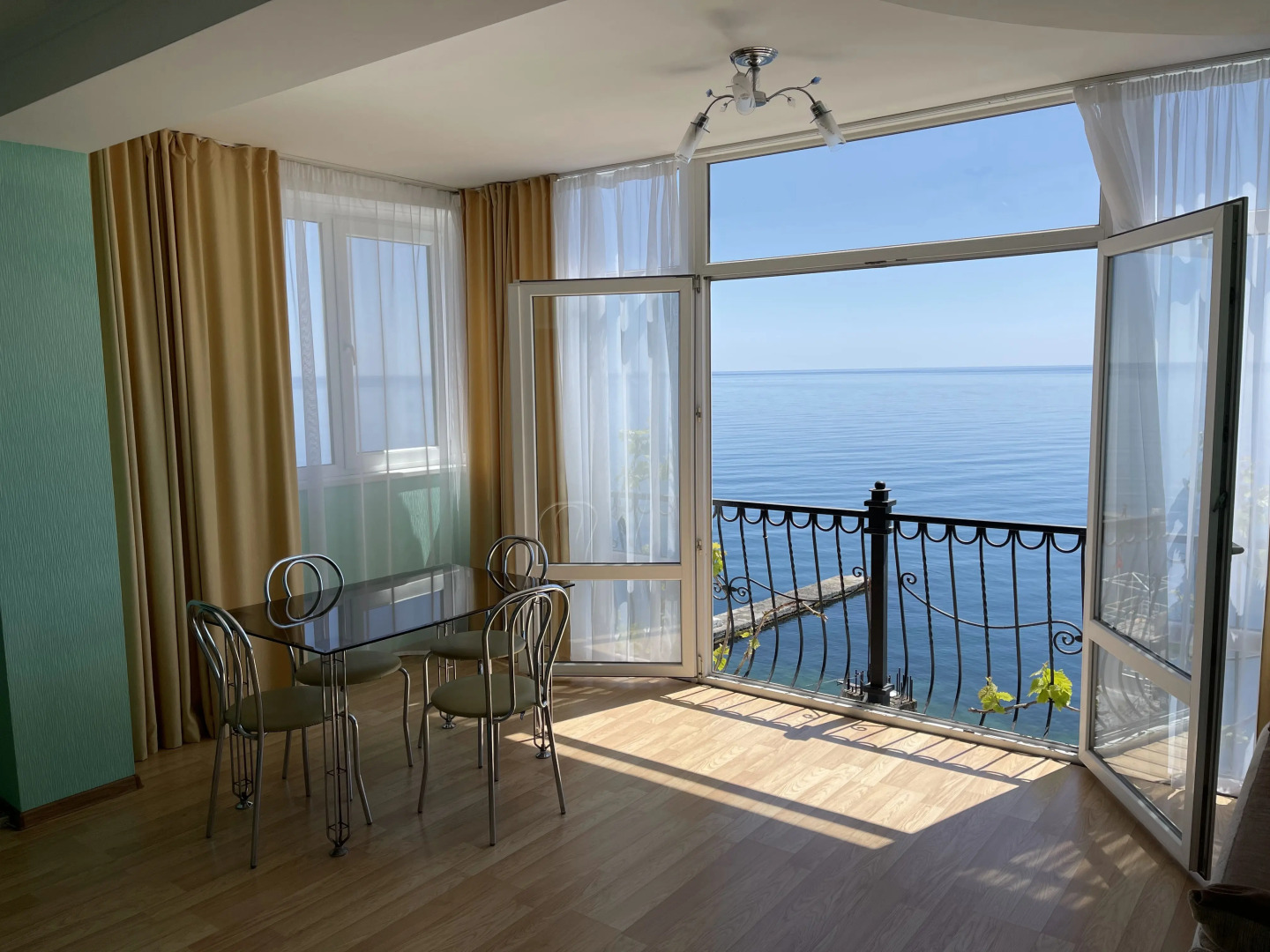 Гостевой дом "Эллинг Селена"