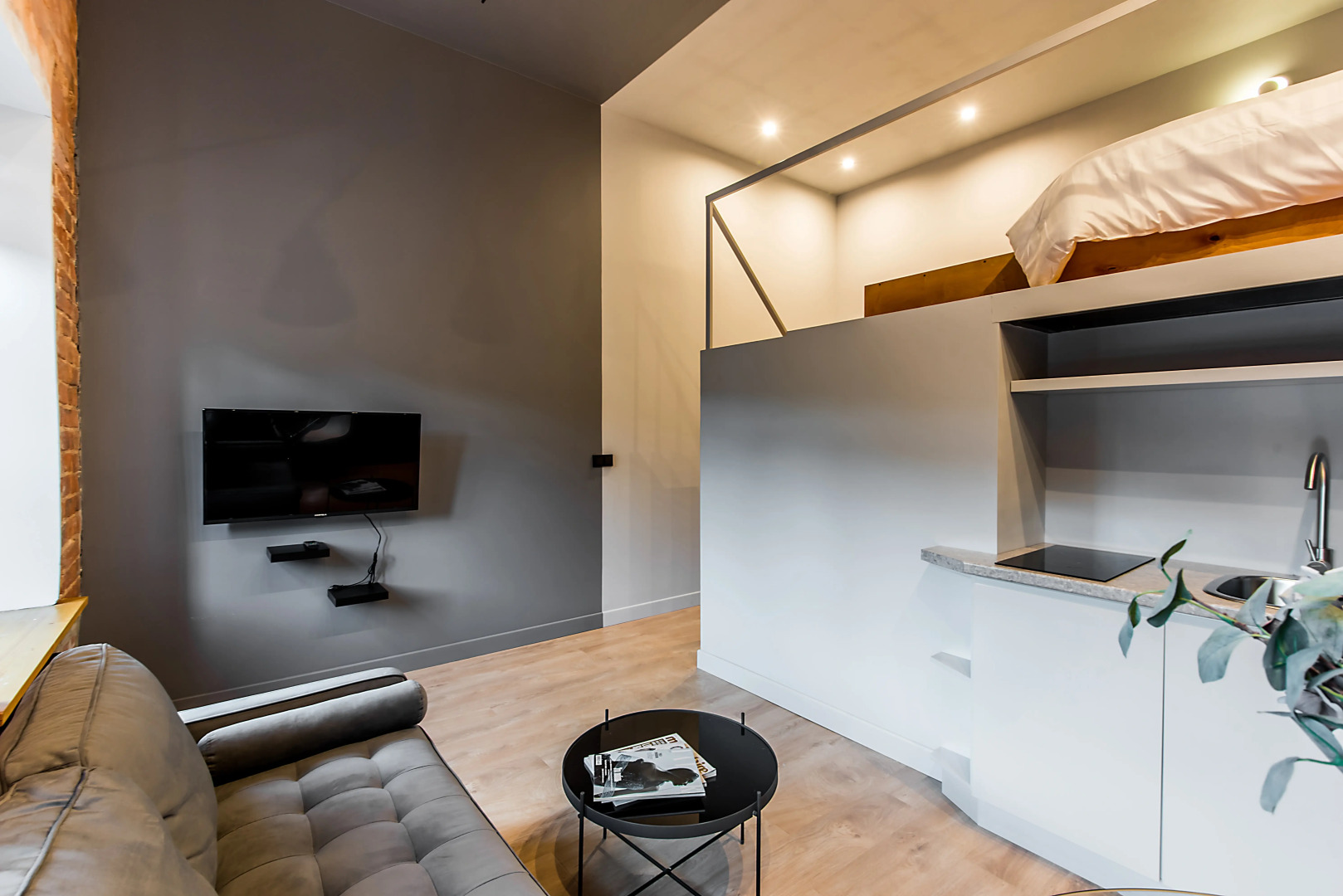 Апартаменты Loft Retro Lucky Room у метро Бауманская