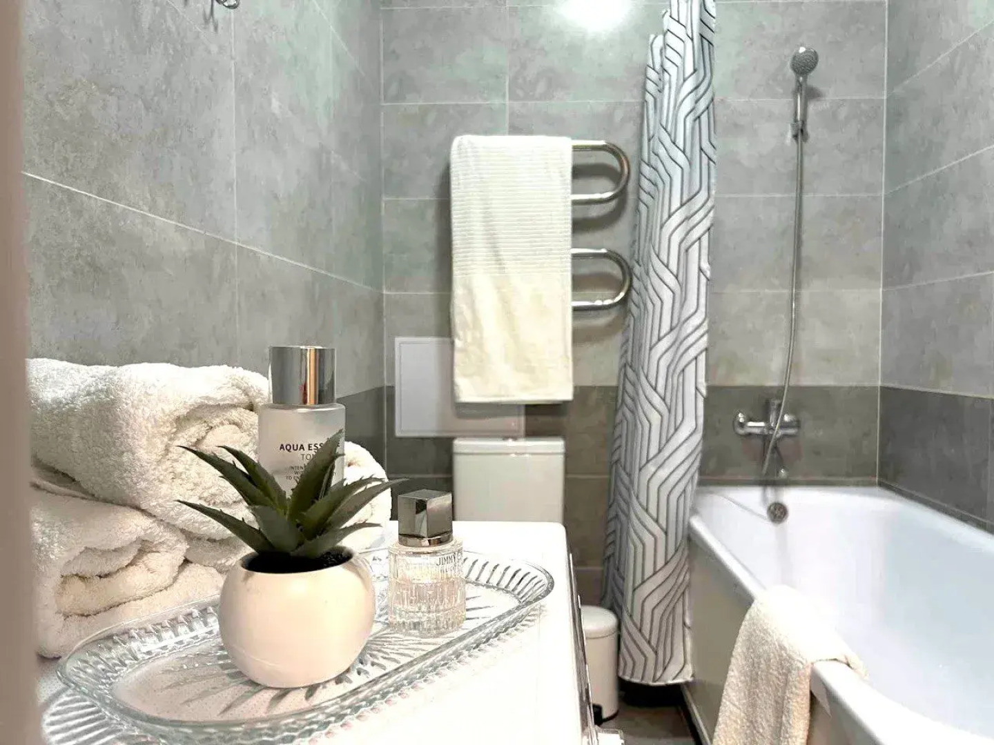 Апартаменты Евродвушка Бриз с прекрасным видом на город