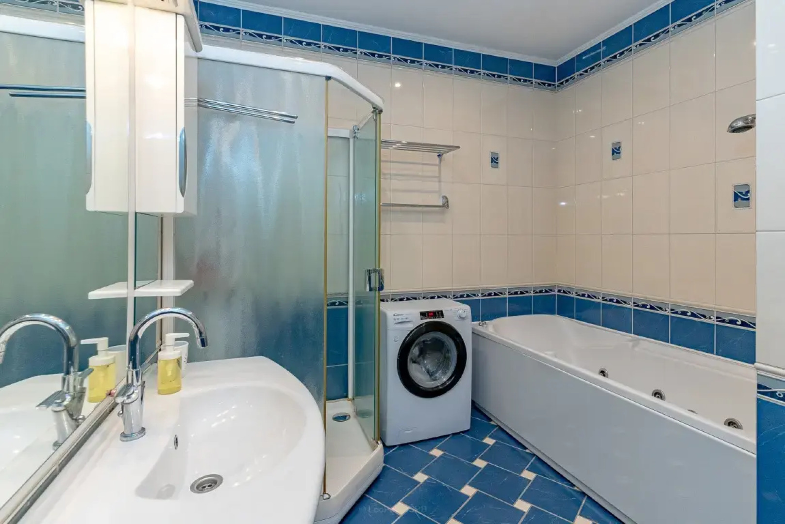 Апартаменты на Рубинштейна 1/43 1