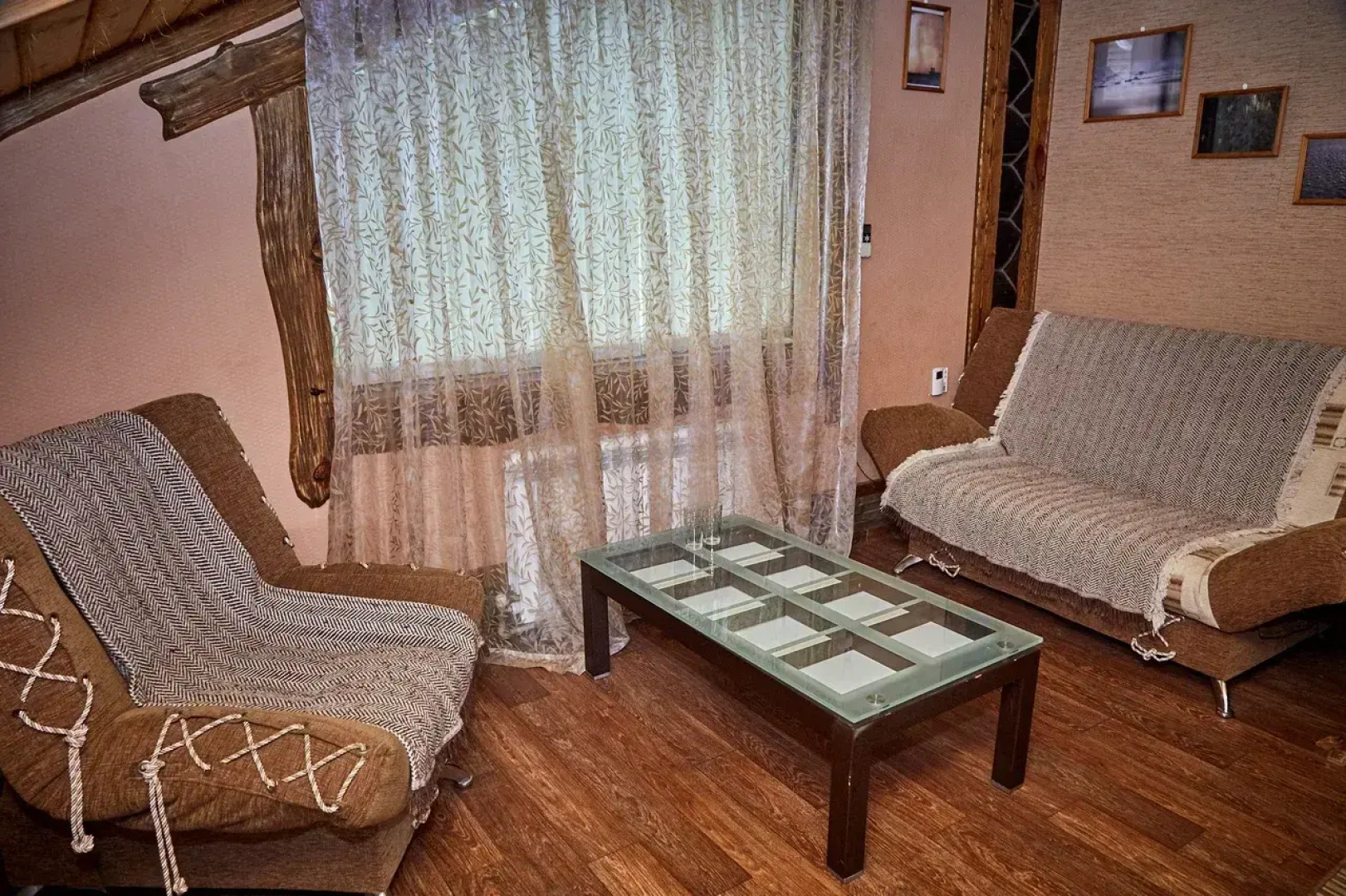 Отель Ловчий Плюс