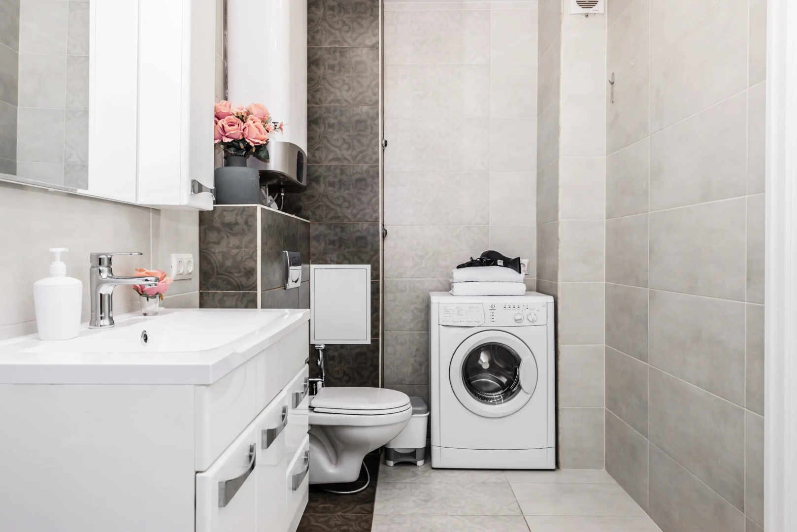 Квартира ApartHause рядом с ЖД-вокзалом и удаленным заездом