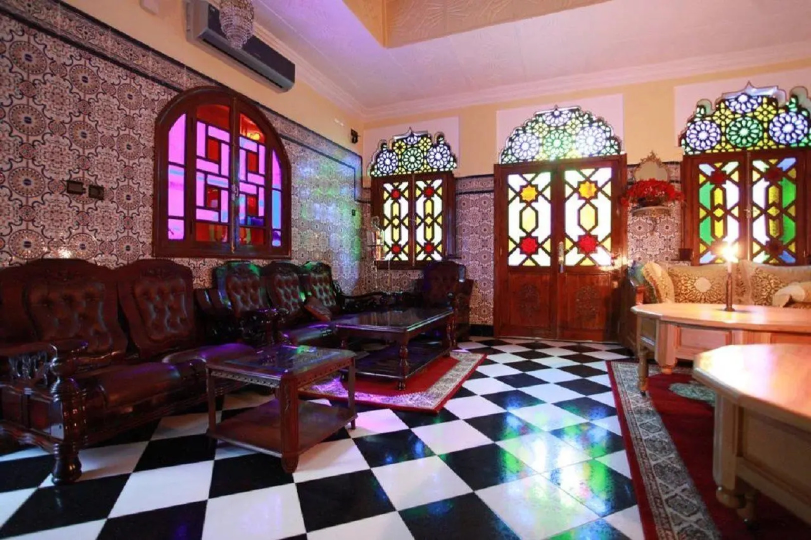 Отель Riad Fatouma