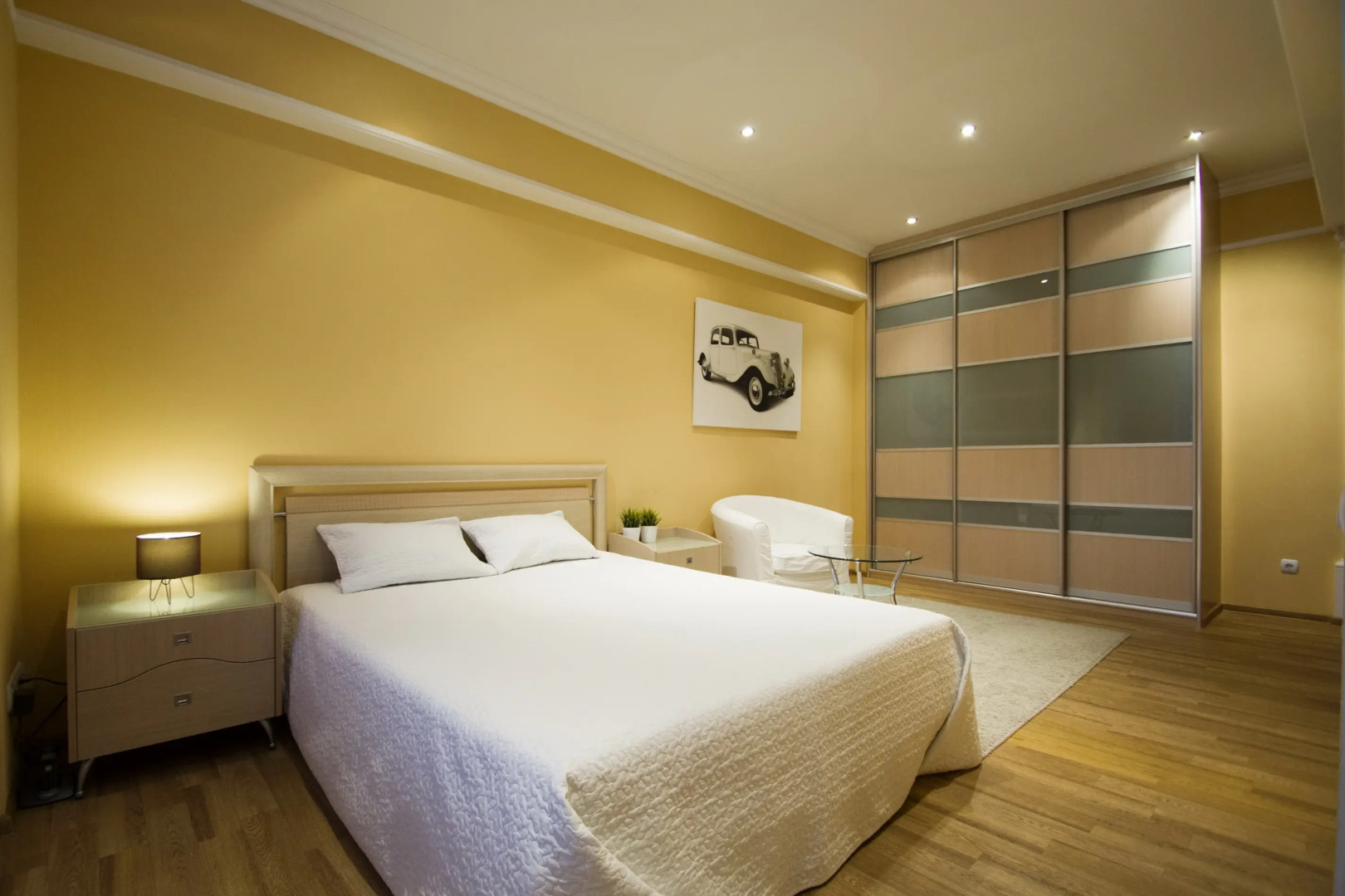 Апартаменты  Aparton на Независимости 33