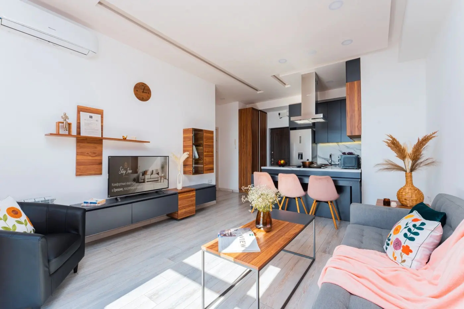 Апартаменты Stay Inn on Koghbatsi Str. 16-169